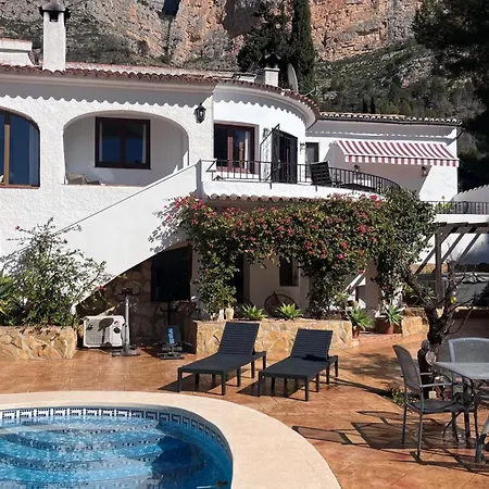 Casa Andrea Montgo