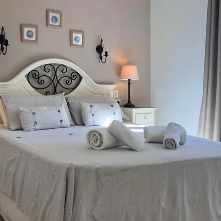Casa Andrea Βίλα *